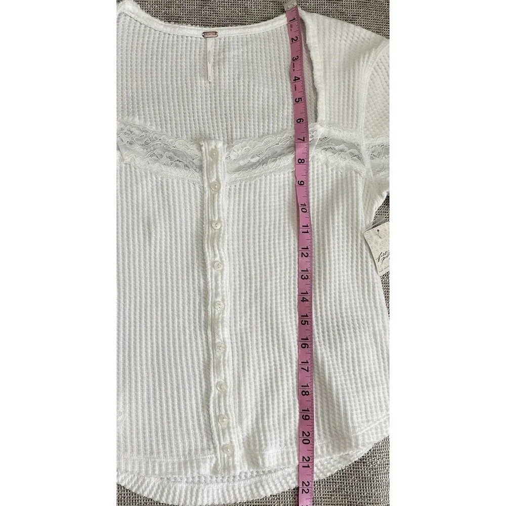 NWT Free People Women’s M Ivory Waffle Knit Lace Button Front Top Boho Coastal